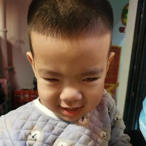 草原上的小塔拉比头像