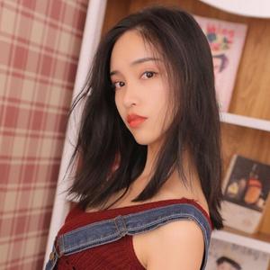 翠翠文案头像