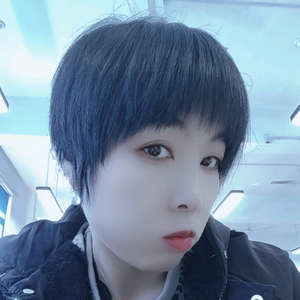 励志农资甜姐头像
