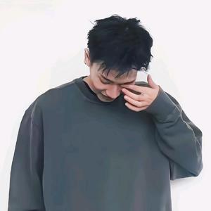 疲惫De疯子头像
