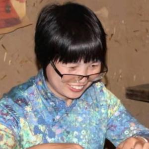 小个一点五头像
