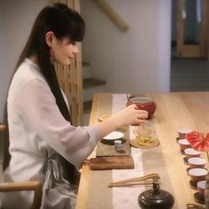 茶人白子一头像