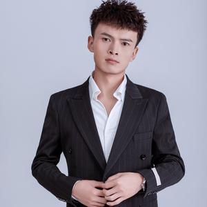 小波努力前行头像