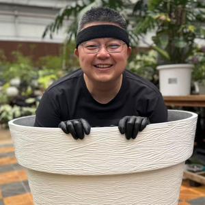 刘小瘦养花头像