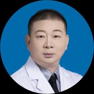 专治肿瘤放疗•射波刀周主任头像