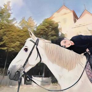 亿颜LuLu头像