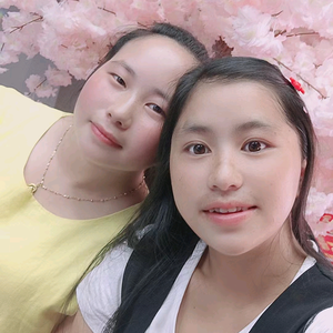 丽娜头像