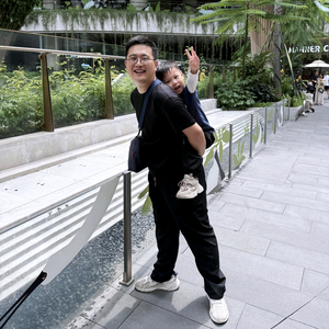 奶爸阿发日记头像