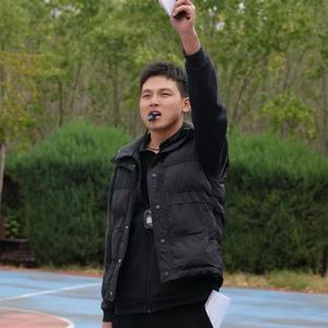 教体育的古老师头像