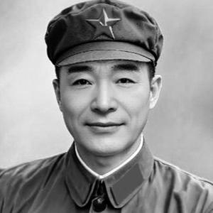 臻缘七哥头像