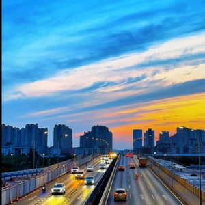 人间非镜土头像