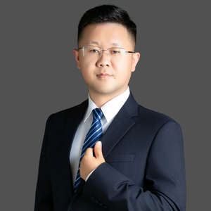 梁超头像