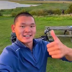 湖远行（乘风破浪）头像