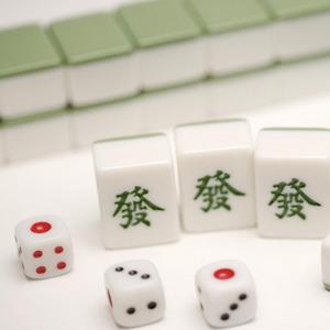 英英子清远麻雀头像