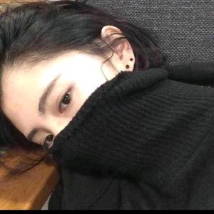 暖暖的解说头像