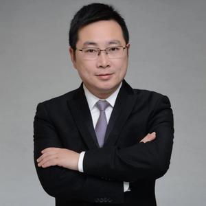 信奥赛教练何老师头像