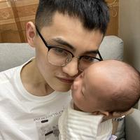 勤劳的化妆品人头像