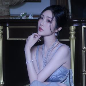 野生长腿姐姐头像