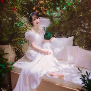 烽一般的女子头像