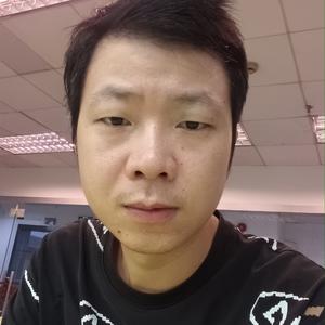 设计师果果头像