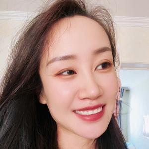 六月妈妈头像