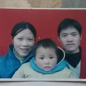 白渡黑头像