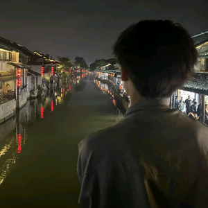 与信看日落头像
