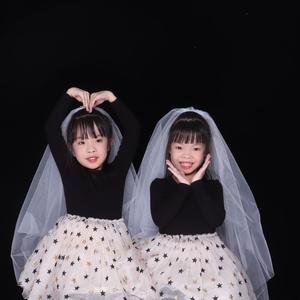 双胞胎姐妹H头像