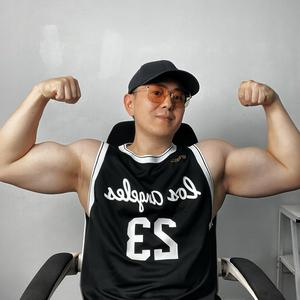 老王自然练不大头像