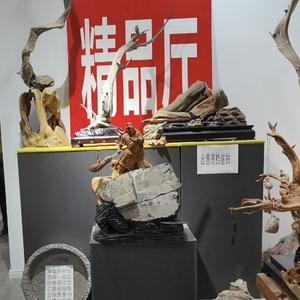 平哥短视频5O8q头像