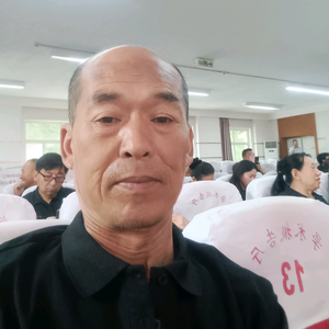 史建军爱唱歌头像