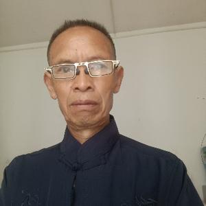 肖斋头像