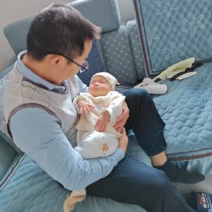 我是玲子呀头像
