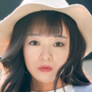 端庄优雅唯美头像