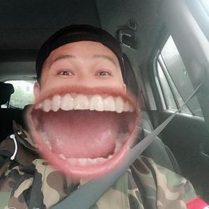 吃货李大鲜头像