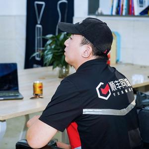 同城先锋阿智头像