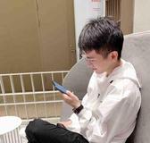 鹿哥Gustav头像