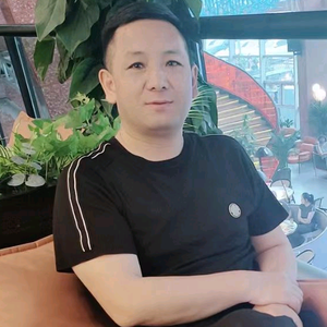 城市骆驼头像