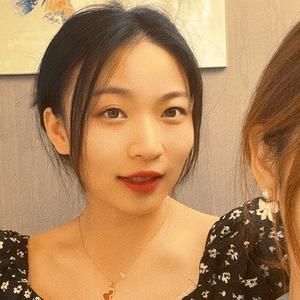 小靓追剧头像