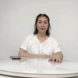 萫香影视解说头像