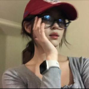 yueyue头像