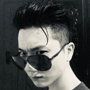 尘火辩论头像