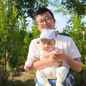 路先生的一家五口头像