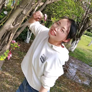 云朵面包（YoYo拾光托管）头像