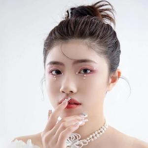 丽雅纯美坊头像