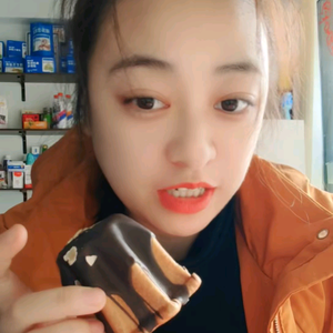 大眼吃甜不吃糖头像