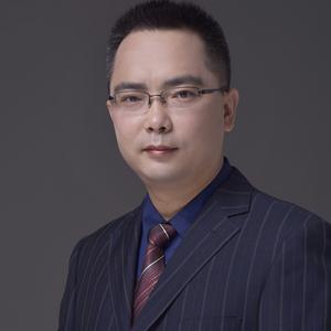老卢和小助理头像