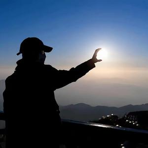 化风行万里头像