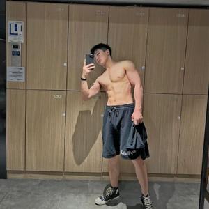 大川爱健身头像
