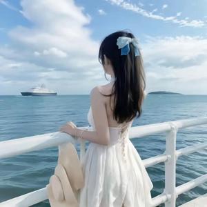 元素展笑头像